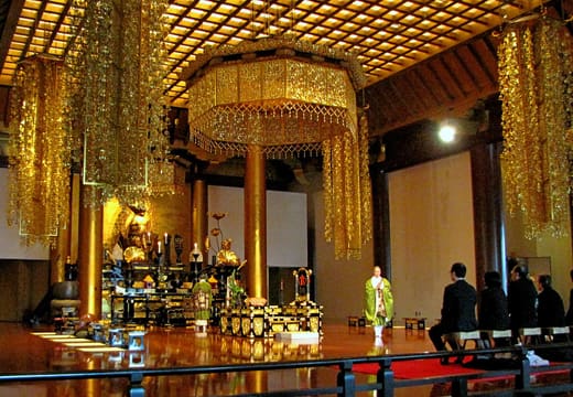 Gilded altar and hanging ornaments inside the main hall of Zojo-ji temple, Shiba